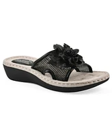 Cliffs by White Mountain Women's Chill Wedge Slip-On Sandals