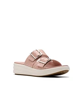 Clarks Cloudsteppers Women's Drift Buckle Slip-On Flat Sandals