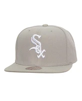 Mitchell & Ness Men's Gray Chicago White Sox Snapback Hat