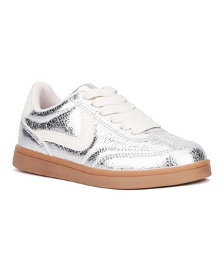 Girl's Bonnie Low Top Sneakers