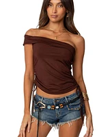 Edikted Womens Yafa Asymmetric Off Shoulder Top