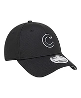 New Era Men's Black Chicago Cubs Pivot 9FORTY Adjustable Hat