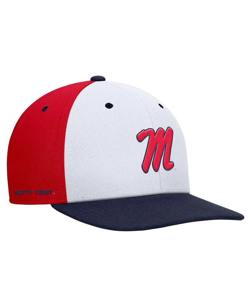 Nike Men's White/Red Ole Miss Rebels Pro Performance Snapback Hat