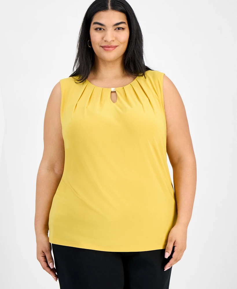 Kasper Plus Sleeveless Pleated Keyhole Blouse