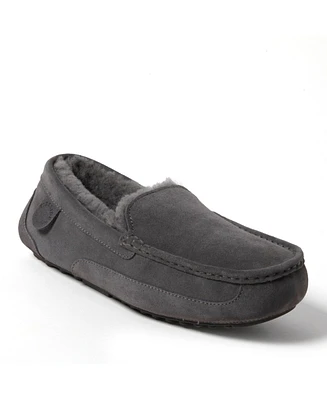 Dearfoams Men's Fireside By Melbourne Genuine Shearling Moccasin Slipper