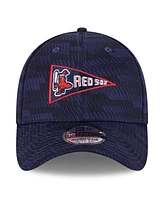 New Era Men's Navy/Red Boston Red Sox 2025 Mlb Clubhouse 39THIRTY Flex Hat