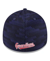 New Era Men's Navy Cleveland Guardians 2025 Mlb Clubhouse 39THIRTY Flex Hat