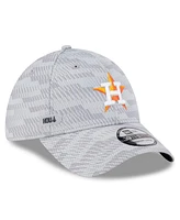 New Era Men's Gray Houston Astros 2025 Mlb Clubhouse 39THIRTY Flex Hat