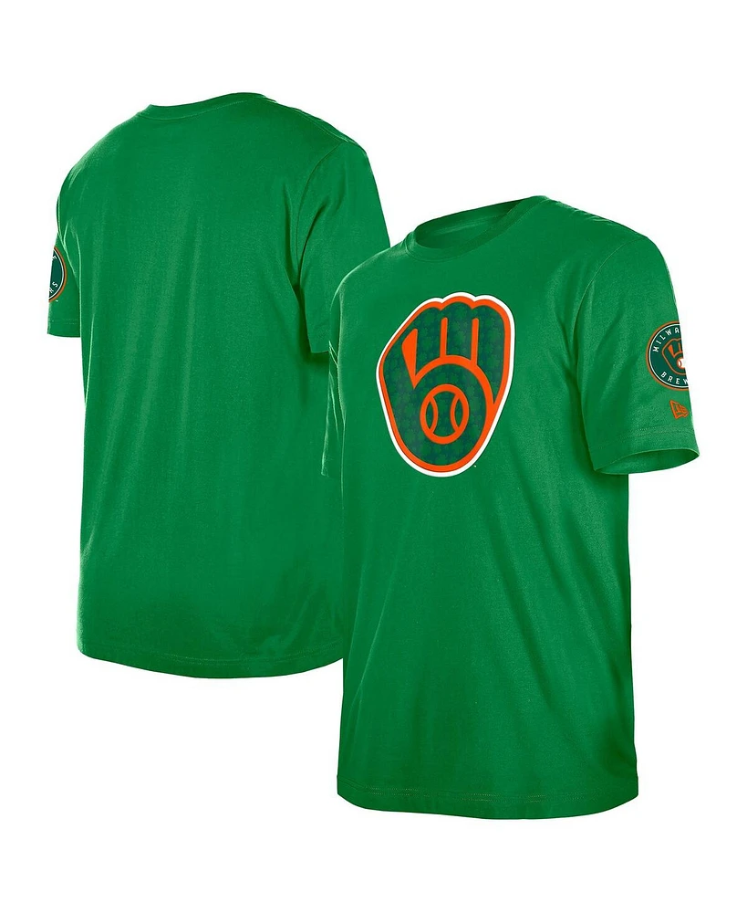 New Era Men's Kelly Green Milwaukee Brewers St. Patrick's Day Shamrock Fill T-Shirt