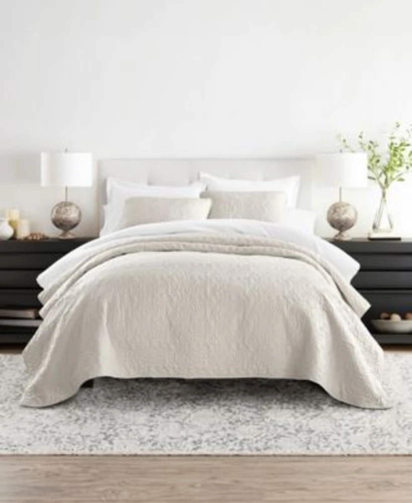 Ienjoy Home Floral Stitch Quilt Sets