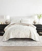 Ienjoy Home Watercolor Leaves Stripe Reversible Quilt Sets