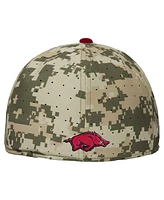 Nike Men's Digital Camo Arkansas Razorbacks On-Field Baseball Performance Fitted Hat