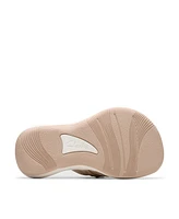 Clarks Cloudsteppers Women's Breeze Opal H Slip-On Sandals