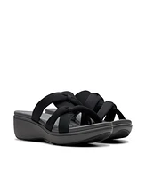 Clarks Cloudsteppers Women's Breeze Rae Cam Slip-On Flat Sandals