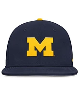 Nike Men's Navy Michigan Wolverines On-Field Dugout True Performance Fitted Hat