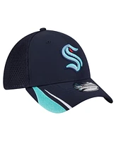 New Era Men's Deep Sea Blue Seattle Kraken Linear Featherweight 39THIRTY Flex Hat