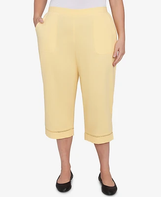 Alfred Dunner Plus Lace Dotted Trim Capri Pants