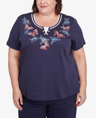 Alfred Dunner Plus Land of The Free Butterfly Crisscross Crew Neck Top