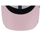 New Era Men's White New York Giants Adventure Flamingo Pattern 9SEVENTY Stretch-Snap Hat