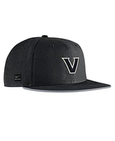 Nike Men's Black Vanderbilt Commodores On-Field True Performance Baseball Fitted Hat
