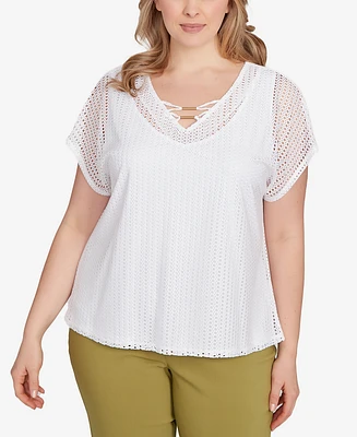 Hearts Of Palm Plus Short Sleeve Textured Top