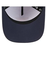New Era Men's White/Navy Chicago Bears Adventure Gradient 9FORTY M-Crown A-Frame Adjustable Hat