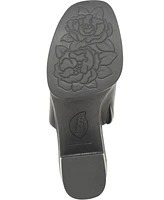 Born Women's Nix Square Toe Sandals