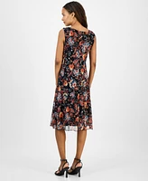 Connected Petite Floral Pleated Sleeveless Dress