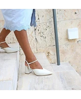 Alterre Women's Amal White Customizable Bridal V Mule
