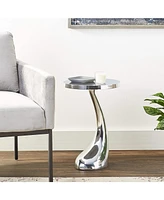 Polished Aluminum Round Table – Compact and Durable Design
