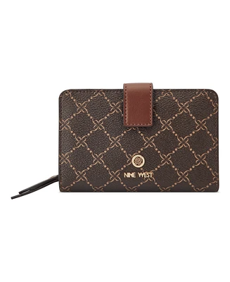 Nine West Lockup 9S French Wallet
