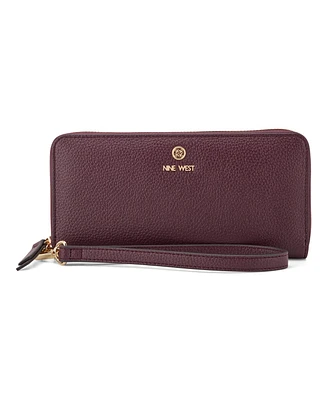 Nine West Lockup 9S Zip Around Wristlet