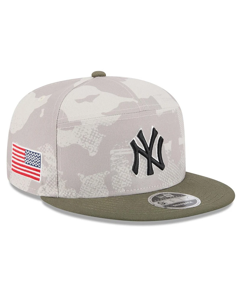 New Era Men's Light Beige/Olive New York Yankees 2025 Armed Forces Day Split Panel 9FIFTY Snapback Hat