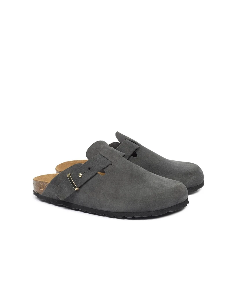 Stud Strap Clog