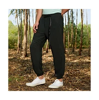 Campus Sutra Men's Obsidian Black Solid Belted Trousers