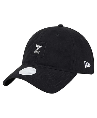 New Era Women's Black Chicago Bulls Sport Night Suede Patch 9TWENTY Adjustable Hat