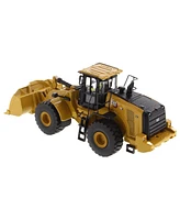 Diecast Masters 1/50 Cat 966 Wheel Loader