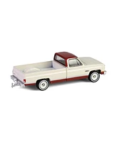 1/64 1981 Gmc Sierra Classic K2500 Neutral & Red Down on Farm 10