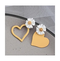 Sohi Women's Green Flora Heart Drop Earrings