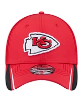 New Era Men's Red Kansas City Chiefs Game Day Linear 39THIRTY Flex Hat
