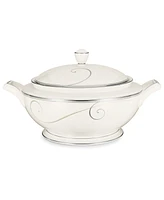 Noritake Dinnerware, Platinum Wave Covered Vegetable Bowl