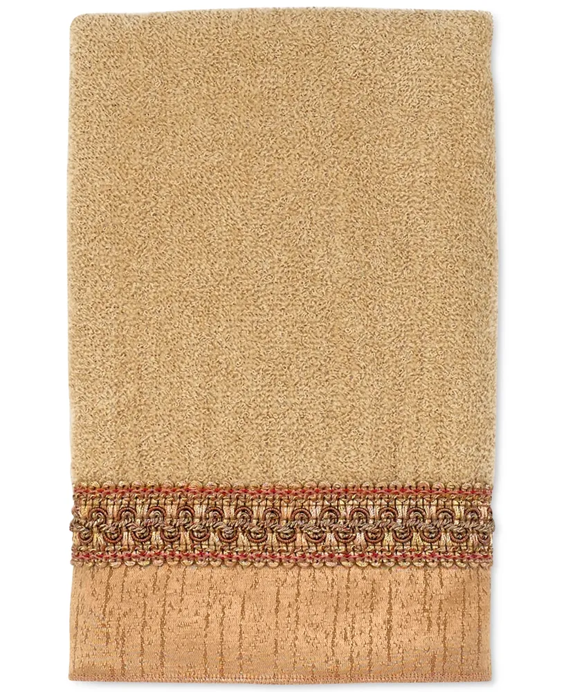 Avanti Braided Cuff Medallion Hand Towel, 16" x 30"