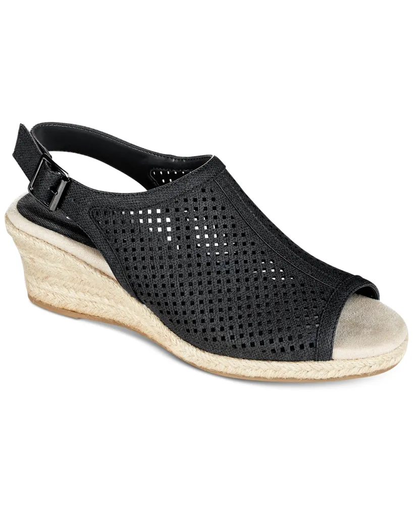 Easy Street Stacy Wedge Sandals