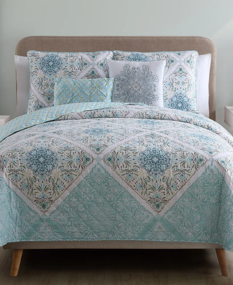 Windsor Reversible 5-Piece Queen Quilt Set