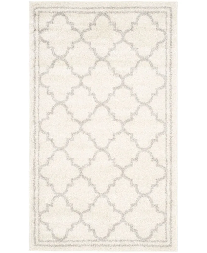 Safavieh Amherst AMT422 Beige and Light Gray 2'6" x 4' Area Rug