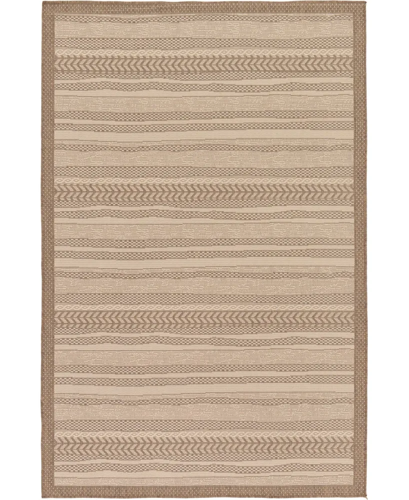 Bayshore Home Outdoor Pashio Pas4 5' 3" x 8' Area Rug