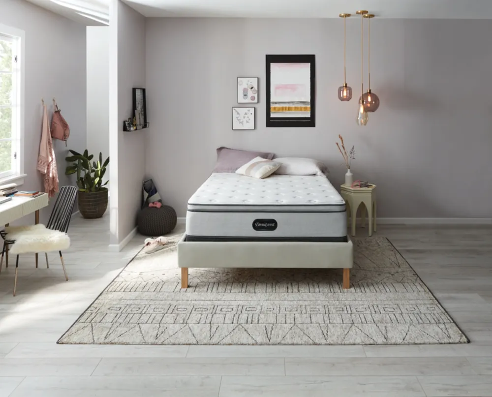 Closeout! Beautyrest BR800 13.5" Medium Pillow Top Mattress