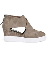 Journee Collection Women's Seena Platform Wedges