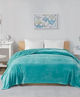 Intelligent Design Microlight Oversized Plush Blanket
