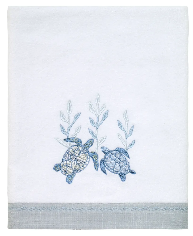 Avanti Caicos Sea Turtles Cotton Bath Towel, 27" x 52"